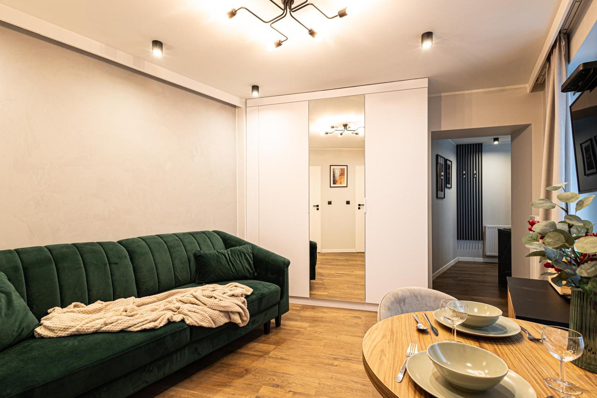2homerent Garbary 12 Aparthotel *