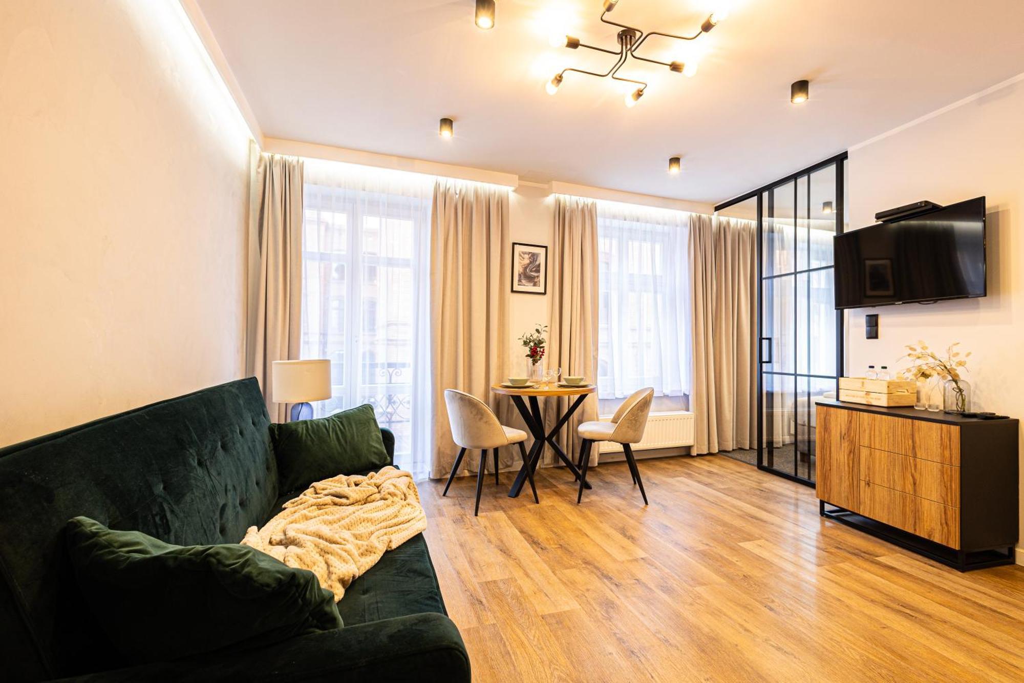 2homerent Garbary 12 *
