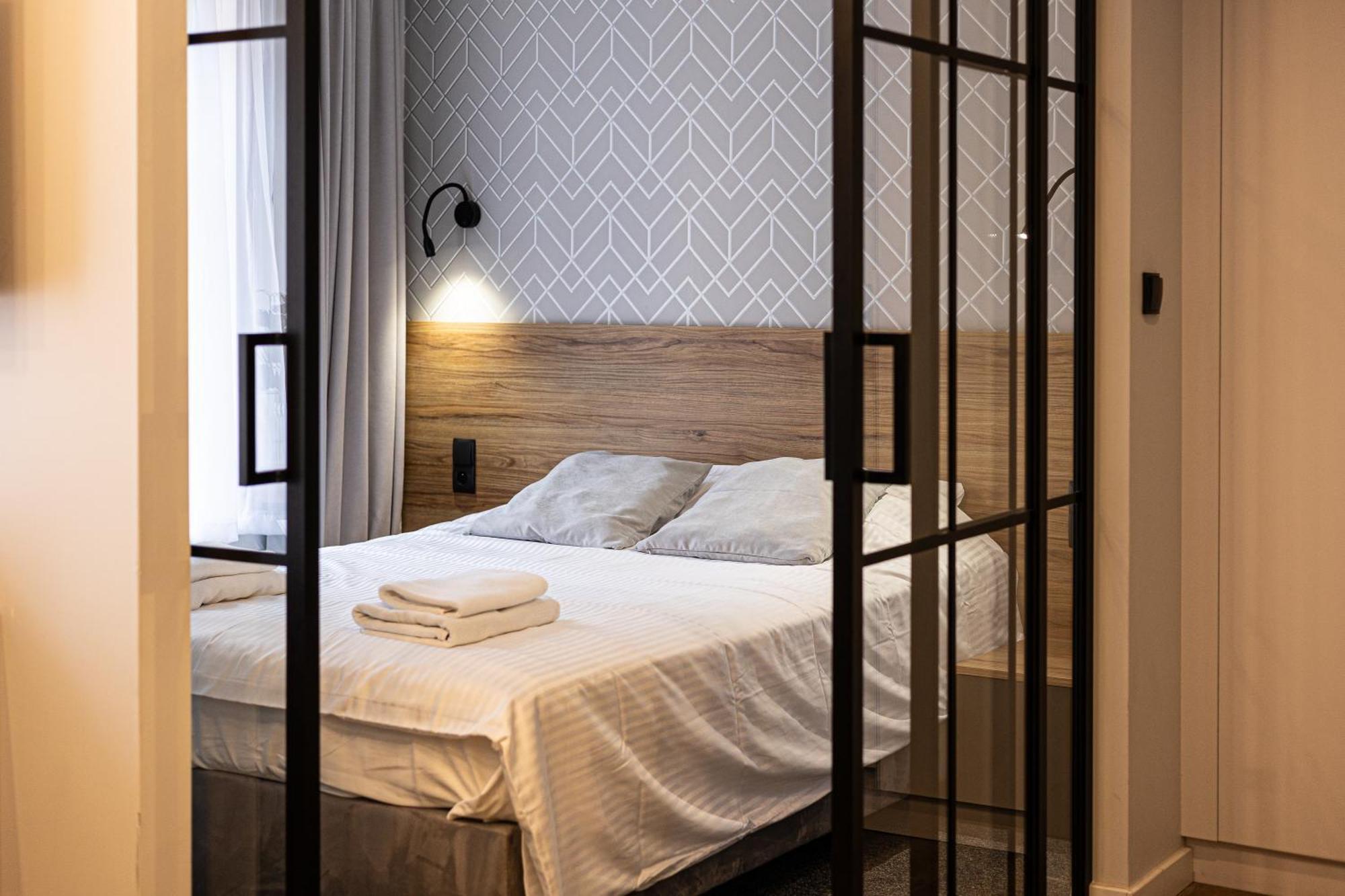 2homerent Garbary 12 Aparthotel *