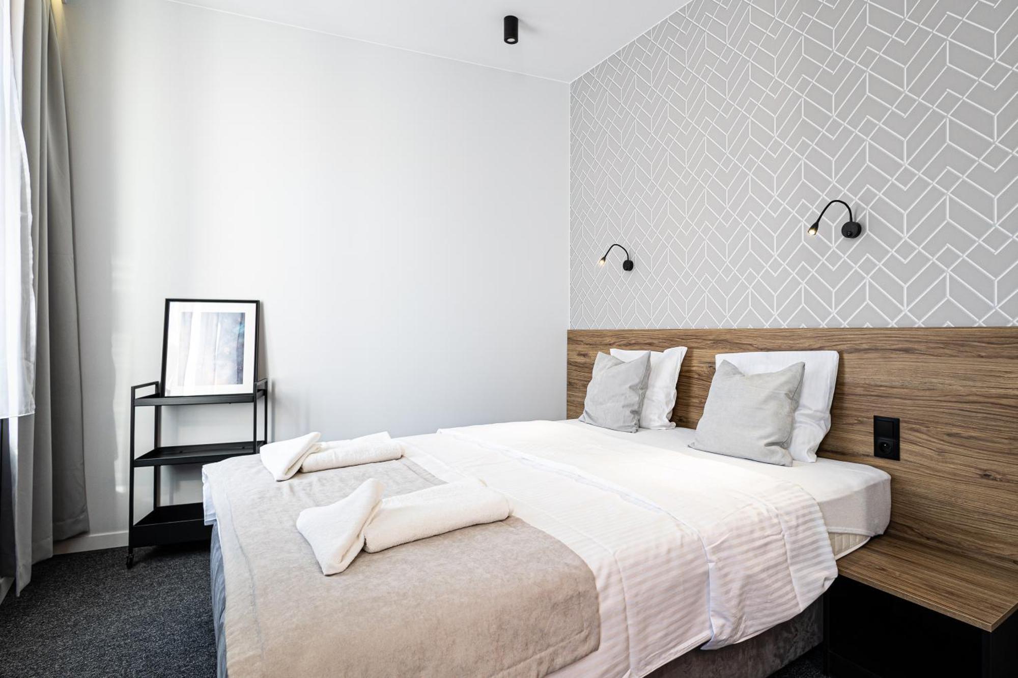 Aparthotel 2homerent Garbary 12 *